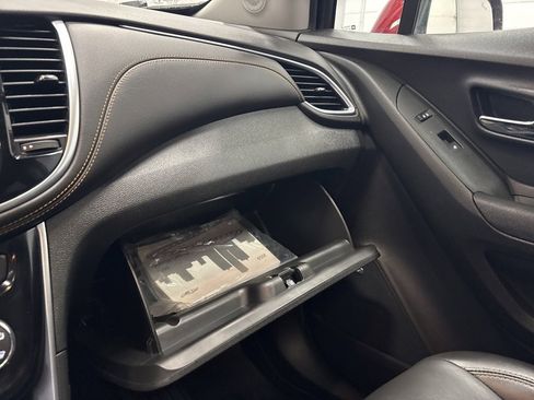 Used 2019 Chevrolet Trax Premier image 15