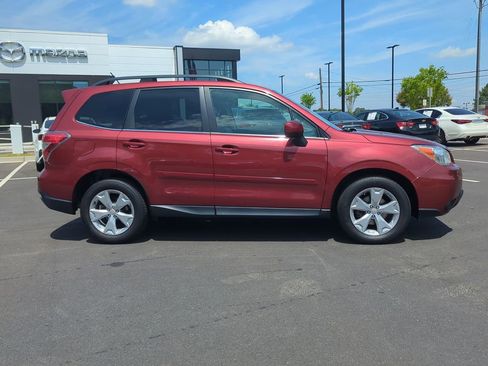 Used 2015 Subaru Forester 2.5i Limited AWD/4WD image 3