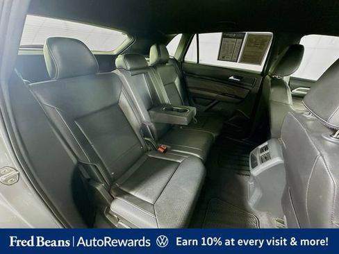 Used 2023 Volkswagen Atlas Cross Sport SE w/ Black Wheel Package AWD/4WD image 32