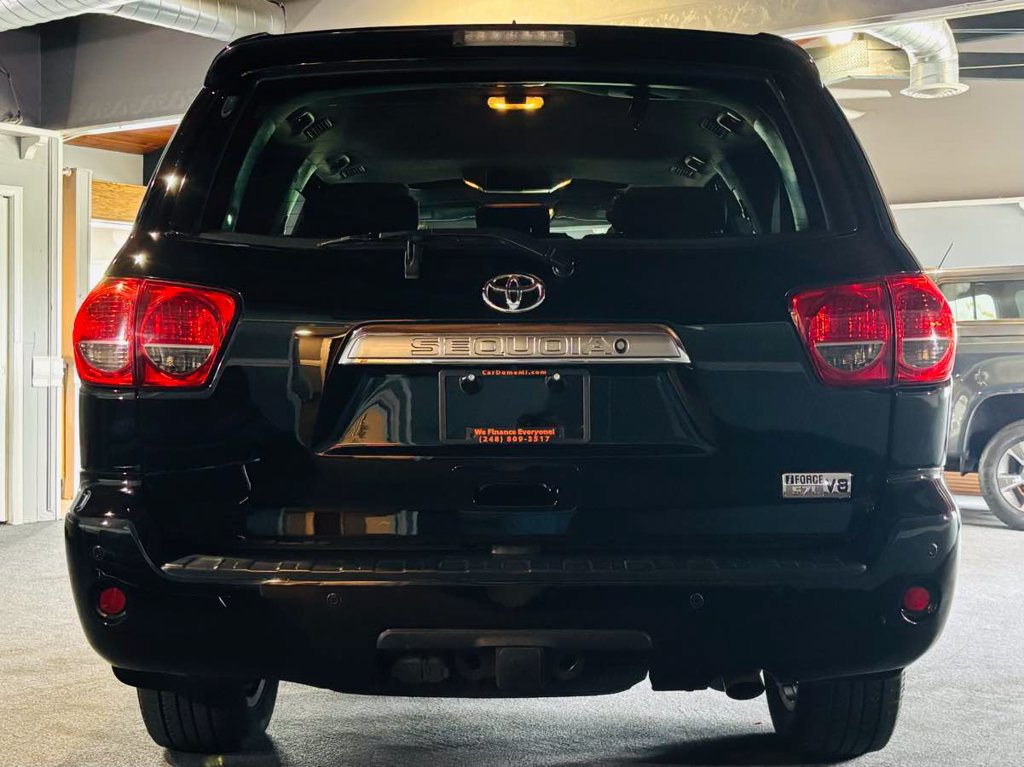 Used 2015 Toyota Sequoia Limited AWD/4WD image 11