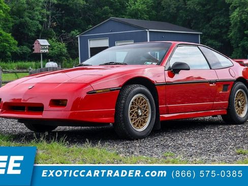 Used 1988 Pontiac Fiero GT RWD image 1