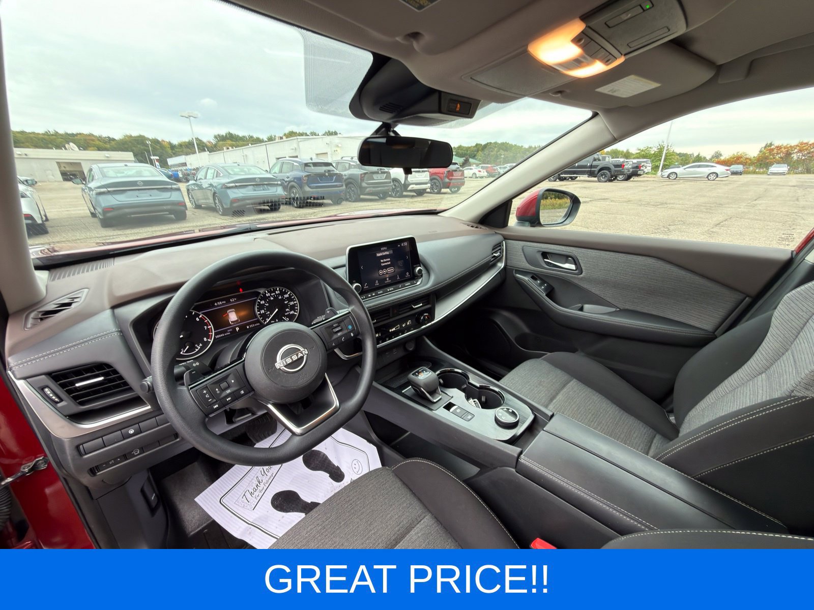Used 2023 Nissan Rogue SV AWD/4WD image 15