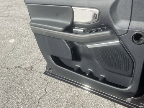 New 2025 Ford Expedition Max Active image 12