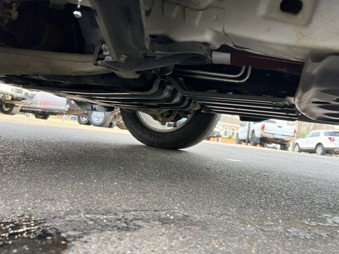 Used 2018 Jeep Grand Cherokee Overland image 37