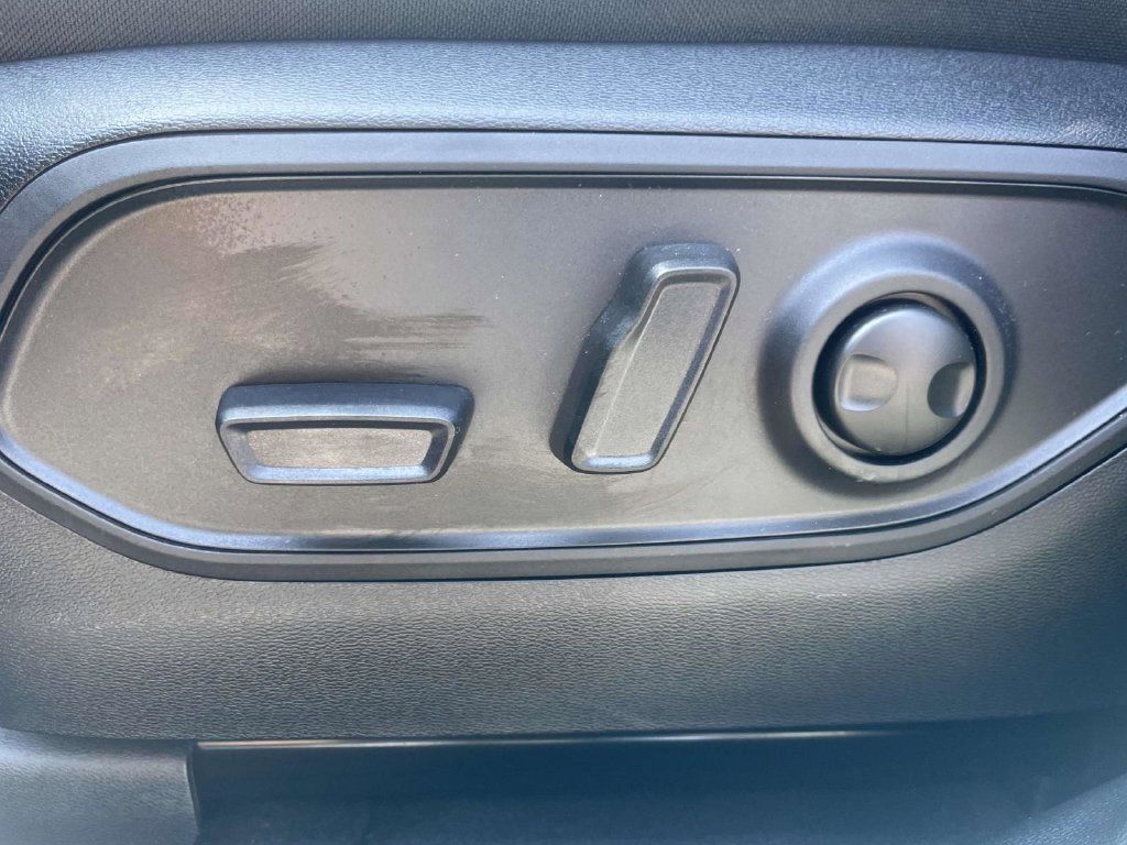 New 2026 Jeep Cherokee Laredo AWD/4WD image 26