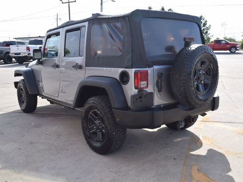 Used 2015 Jeep Wrangler Unlimited Sport w/ Connectivity Group image 4