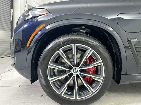 New 2026 BMW X5 xDrive50e w/ M Sport Package image 19