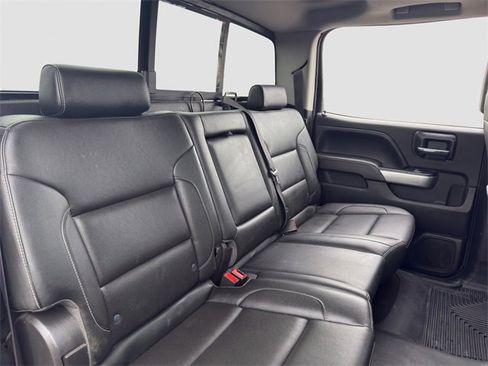 Used 2017 Chevrolet Silverado 2500 LTZ image 29