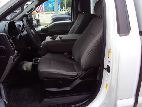 Used 2019 Ford F250 XL w/ Power Equipment Group image 7