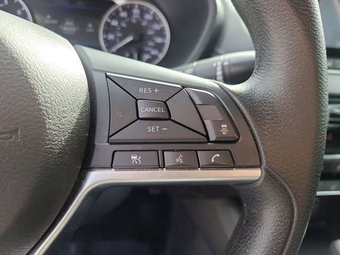 Used 2023 Nissan Sentra SV image 28