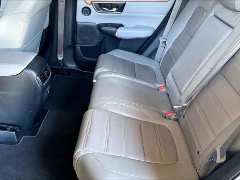 Used 2019 Honda CR-V Touring image 17