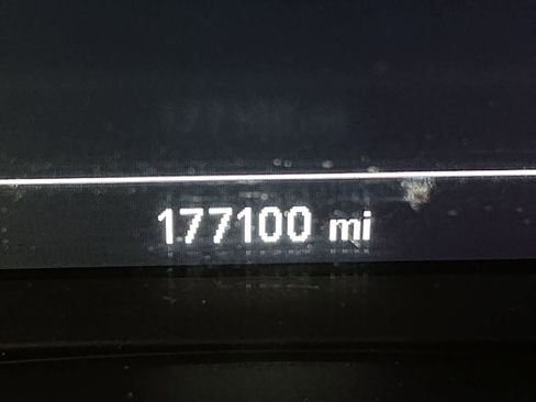 Used 2018 Chevrolet Equinox LT AWD/4WD image 42