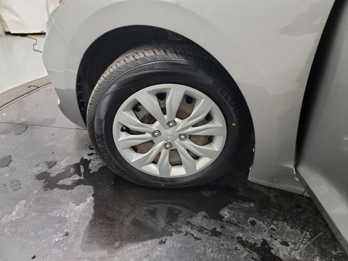 Used 2021 Hyundai Accent SE image 29