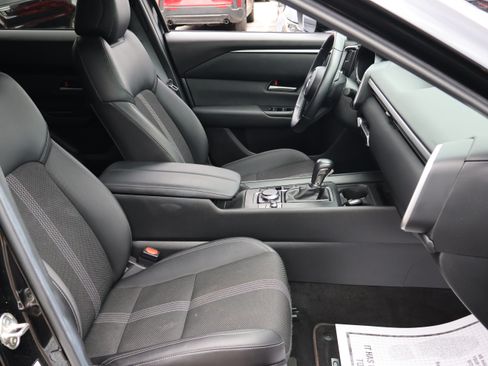 Used 2025 MAZDA CX-50 AWD 2.5 S w/ Preferred Package image 8