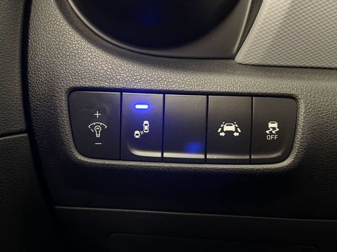 Used 2021 Hyundai Kona SEL FWD image 30