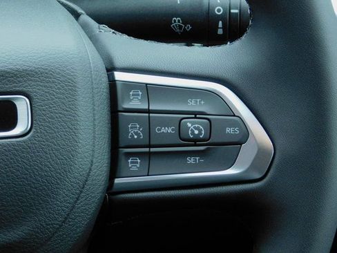 New 2026 Jeep Compass Limited image 16