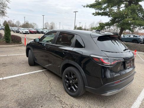Certified 2023 Honda HR-V Sport image 15