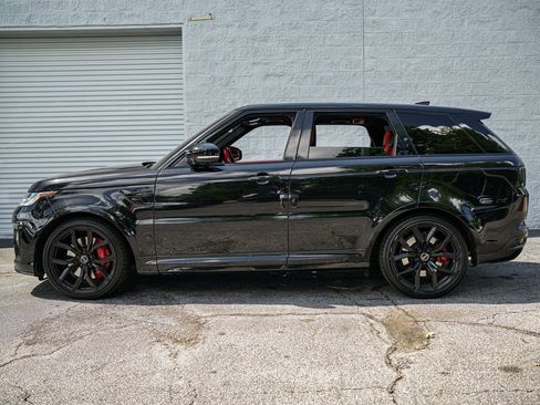 Used 2019 Land Rover Range Rover Sport SVR image 8