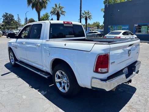 Used 2014 RAM 1500 Laramie AWD/4WD image 7
