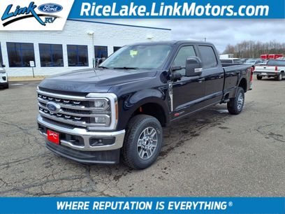New 2025 Ford F350 Lariat w/ FX4 Off-Road Package