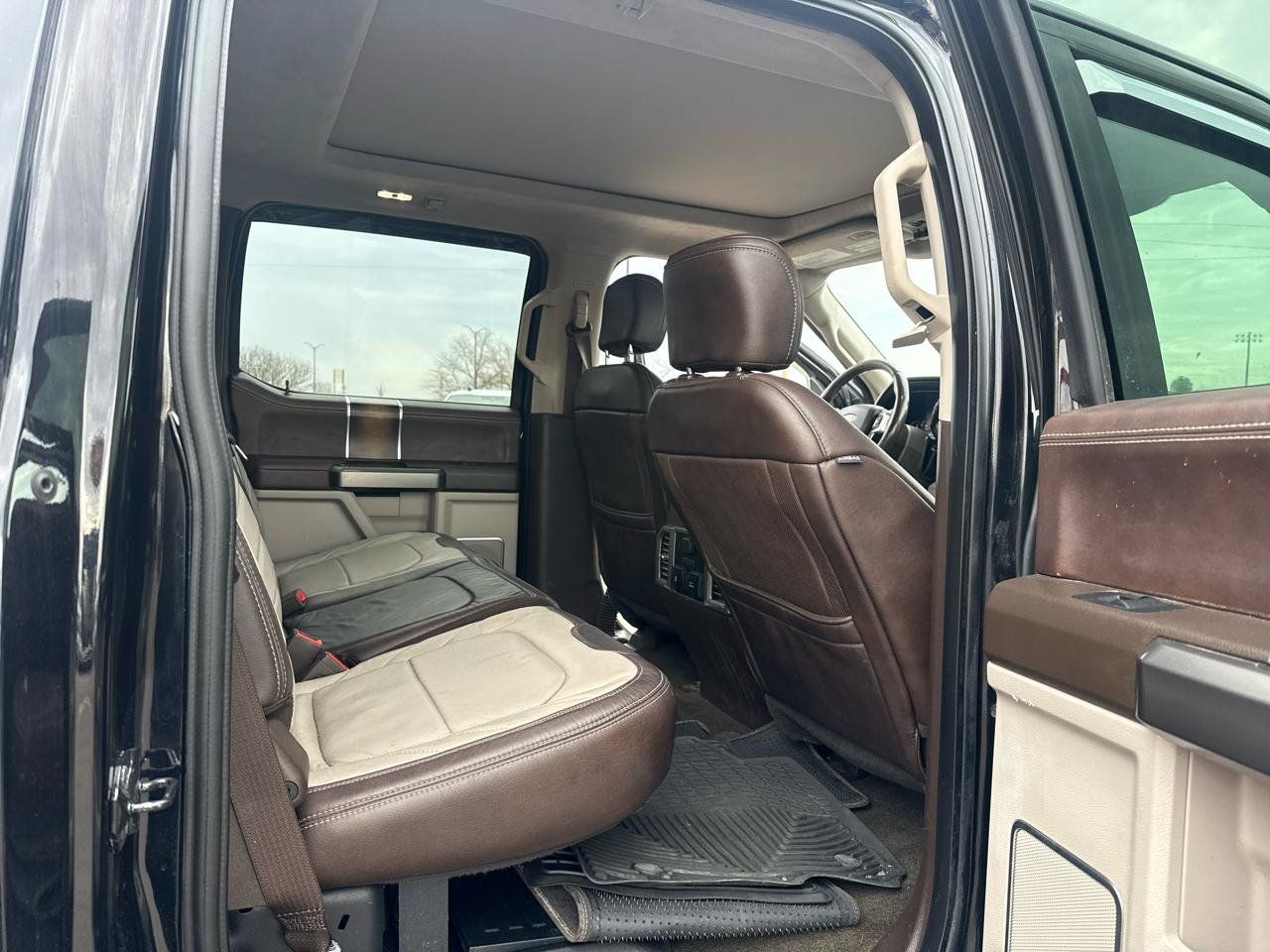 Used 2018 Ford F450 Limited w/ FX4 Off-Road Package AWD/4WD image 16