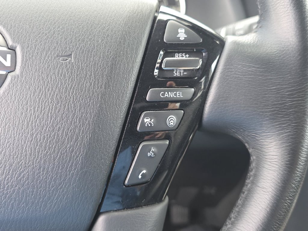 Used 2024 Nissan Armada SL w/ Captain's Chairs Package RWD image 30