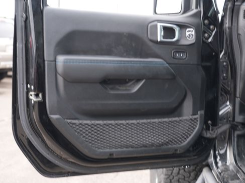 Used 2021 Jeep Wrangler Unlimited Rubicon 4xe w/ Steel Bumper Group AWD/4WD image 13