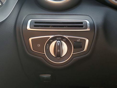 Used 2023 Mercedes-Benz C 300 C 300 image 24