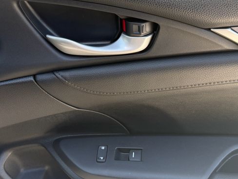 Used 2016 Honda Civic EX-L image 19