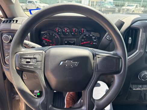 Used 2022 Chevrolet Silverado 1500 Custom Trail Boss w/ LPO, Dark Essentials Package AWD/4WD image 20