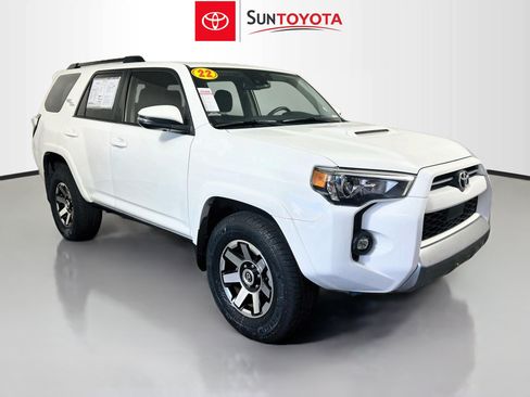 Used 2022 Toyota 4Runner TRD Off-Road Premium w/ Moonroof Package AWD/4WD image 1