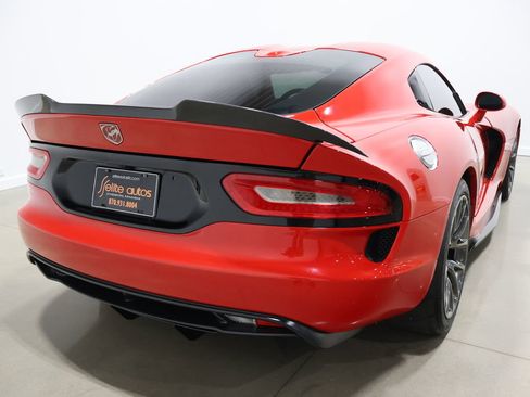 Used 2013 SRT Viper GTS w/ GTS Laguna Interior Pkg image 56