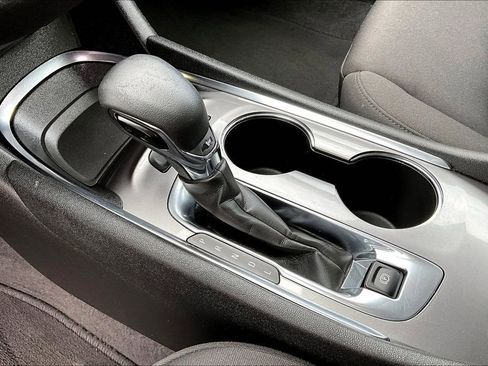 Used 2023 Chevrolet Malibu LT FWD image 15