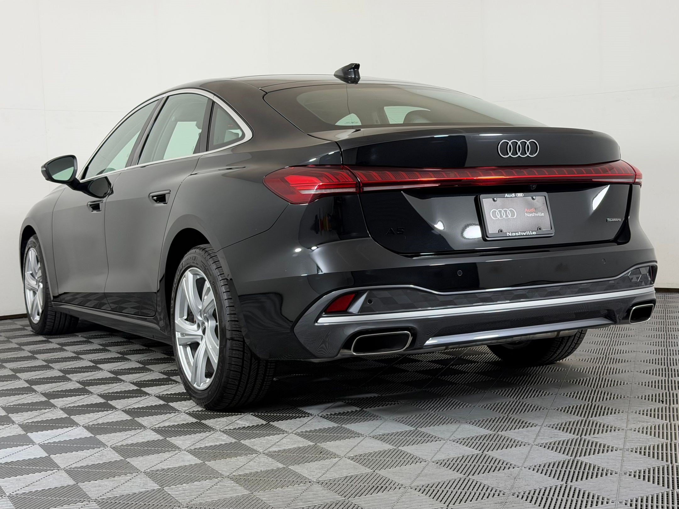 Used 2025 Audi A5 Premium w/ Convenience Package AWD/4WD image 3