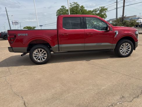 Used 2025 Ford F150 King Ranch w/ FX4 Off-Road Package image 8
