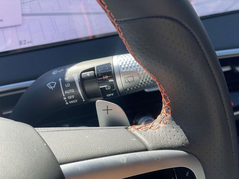 New 2026 Genesis GV70 2.5T Sport Prestige image 12