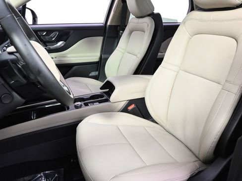 New 2026 Lincoln Corsair Reserve w/ Jet Appearance Package image 13