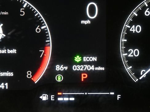 Used 2022 Honda Civic Sport image 16