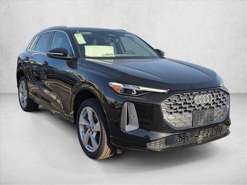 New 2025 Audi Q5 Premium Plus image 7