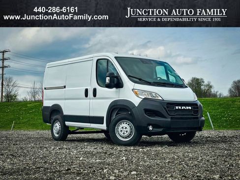New 2026 RAM ProMaster 1500 w/ Convenience Group image 1