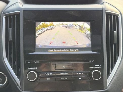 Used 2021 Subaru Crosstrek 2.0i Premium w/ Moonroof Package image 26