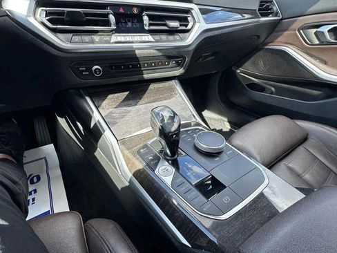 Used 2019 BMW 330i xDrive 330i xDrive image 16