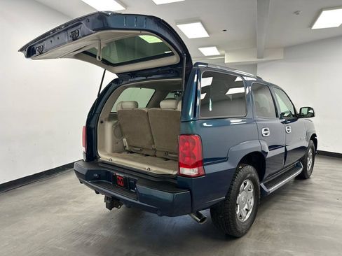 Used 2005 Cadillac Escalade AWD image 57