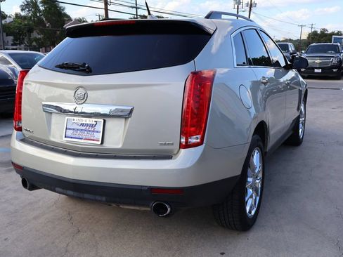 Used 2013 Cadillac SRX FWD image 7