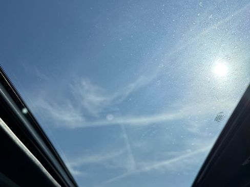 Used 2022 Nissan Frontier PRO-4X image 24