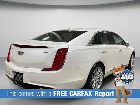 Used 2018 Cadillac XTS Luxury image 3