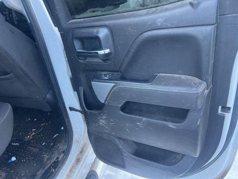 Used 2018 Chevrolet Silverado 1500 LT w/ All Star Edition image 19