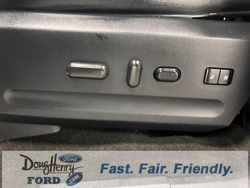 Used 2017 Ford Expedition EL Limited RWD image 25
