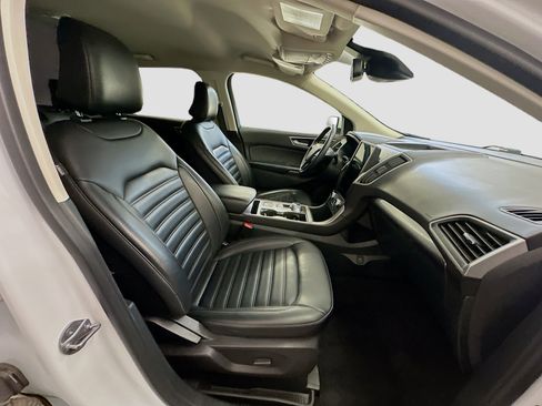 Used 2024 Ford Edge SEL image 32