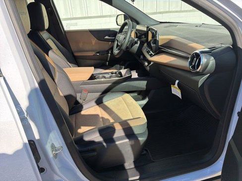 New 2026 Chevrolet Equinox ACTIV image 35